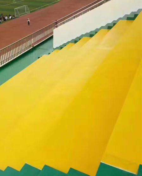 玛沁球场台阶翻新修补改造